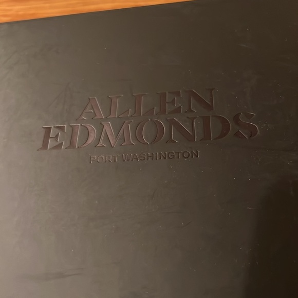 Navy Loafers by Allen Edmonds Size 10D NWT Box Dust Bag main image 7